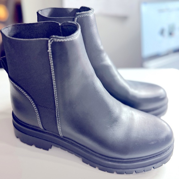 Nine West Black Chunky Heel Ankle Boots 9M Classic Pull-On Booties for Women - Picture 2 of 9